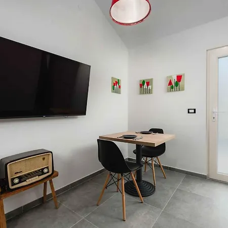 In - Istrien 51990 *